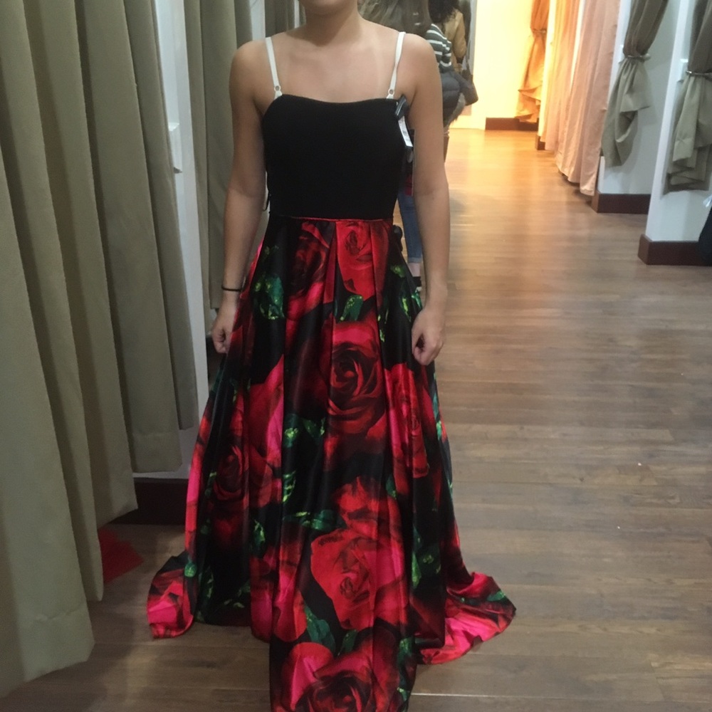 Prom dress